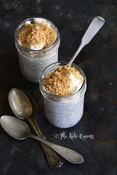 This keto toasted coconut chia pudding is a quick keto breakfast
